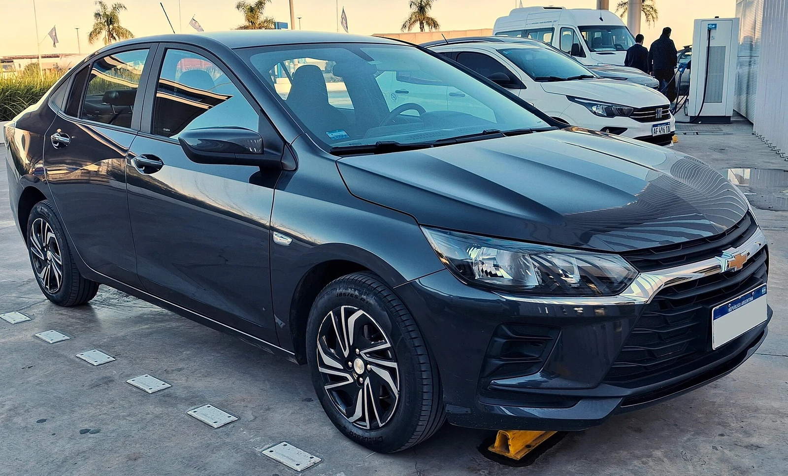 Chevrolet Onix Plus 1.0 Turbo LT — foto 3