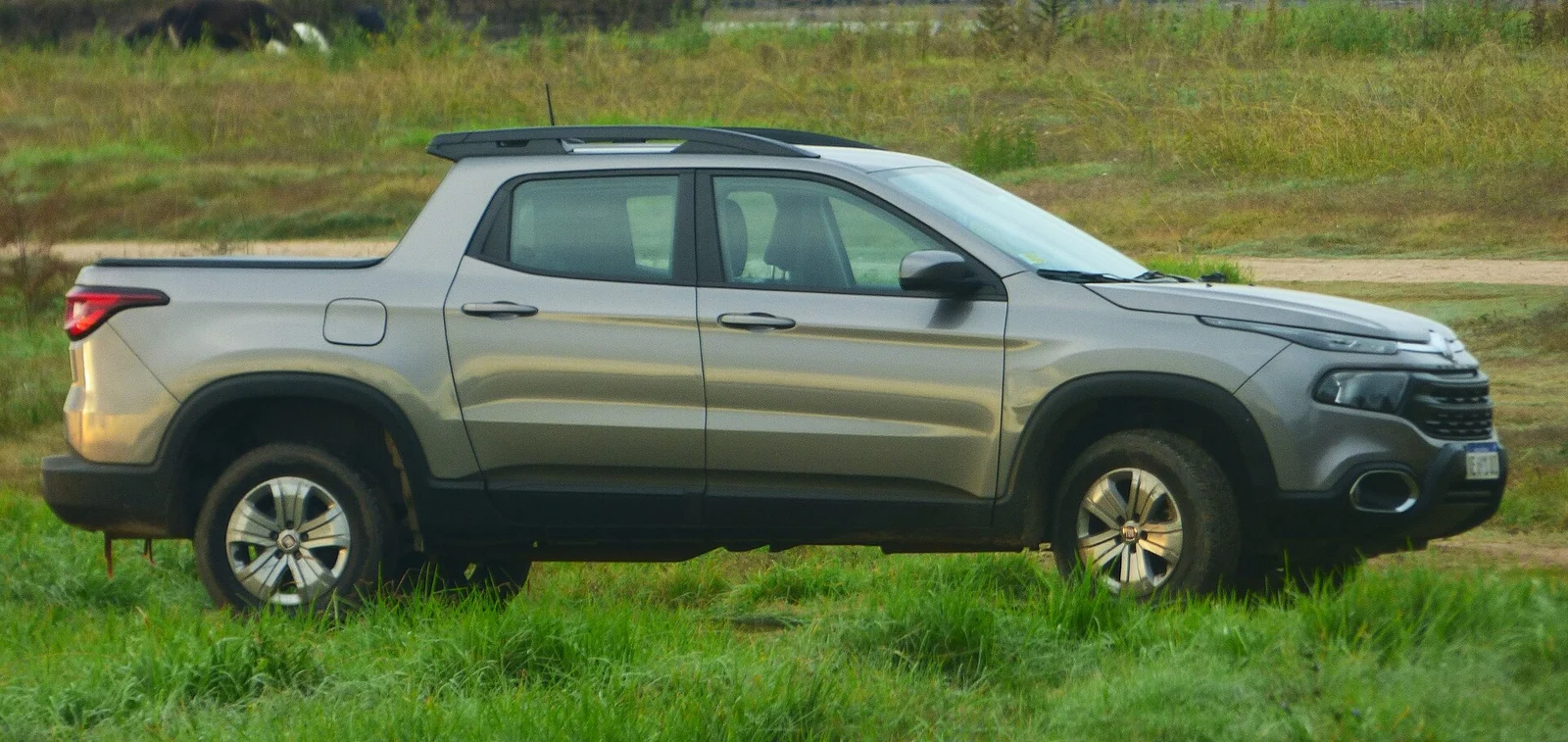 Fiat Toro 1.8 Freedom AT6 — foto 2